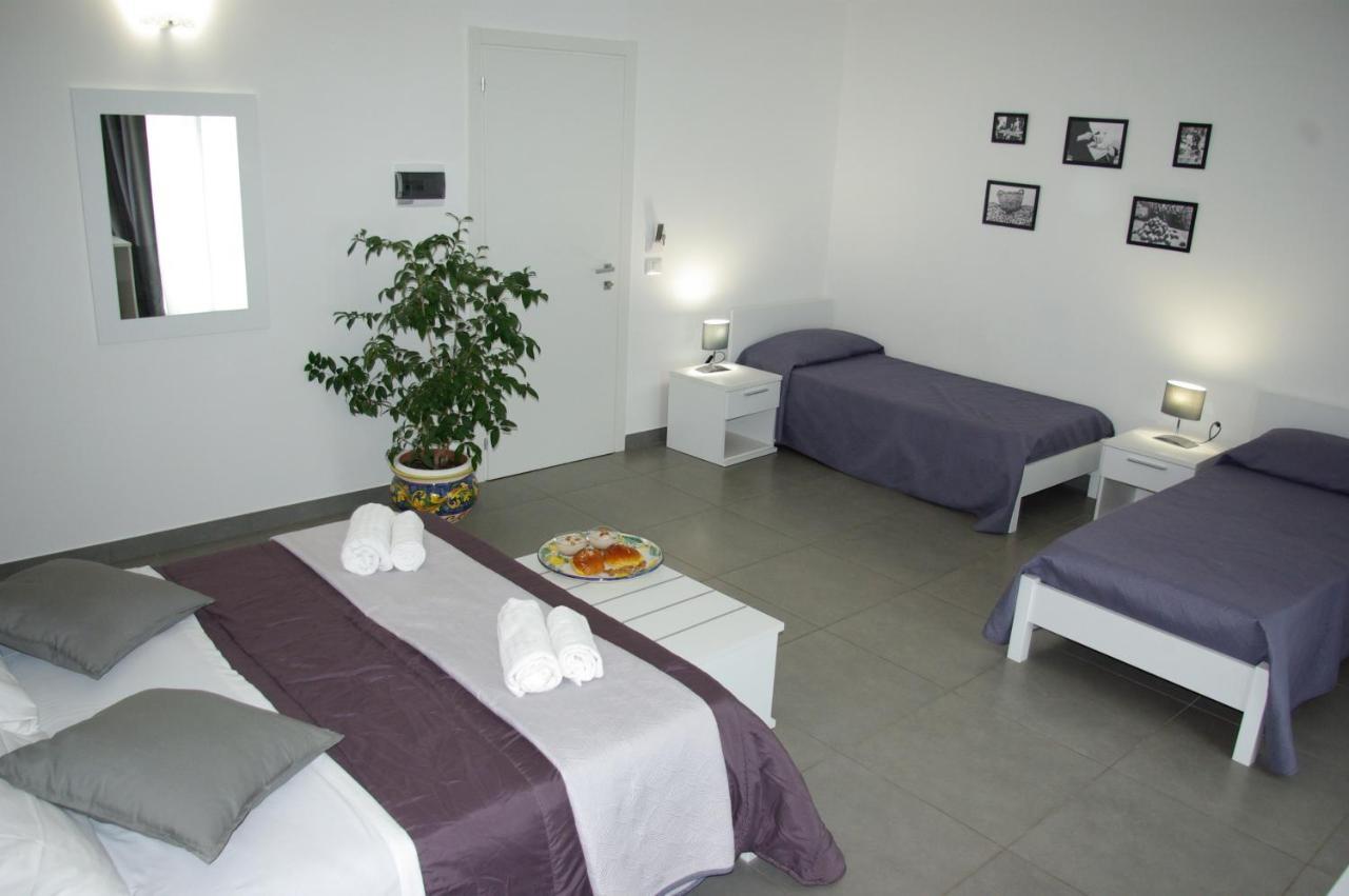 Ermes Bed and Breakfast Avola Eksteriør billede