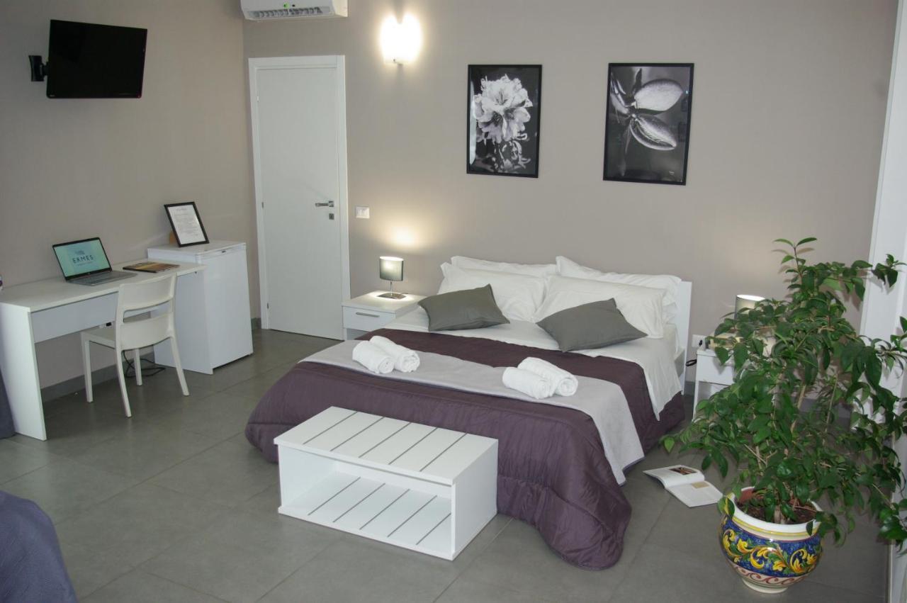 Ermes Bed and Breakfast Avola Eksteriør billede